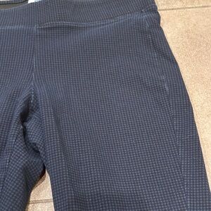 ❤️ BOGO FREE ❤️ Old Navy Navy Blue & Black Herringbone Leggings Size Small